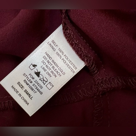 NWT~Burundy Balloon Sleeve Blouse Sz S, by Shinestar - Picture 9 of 9